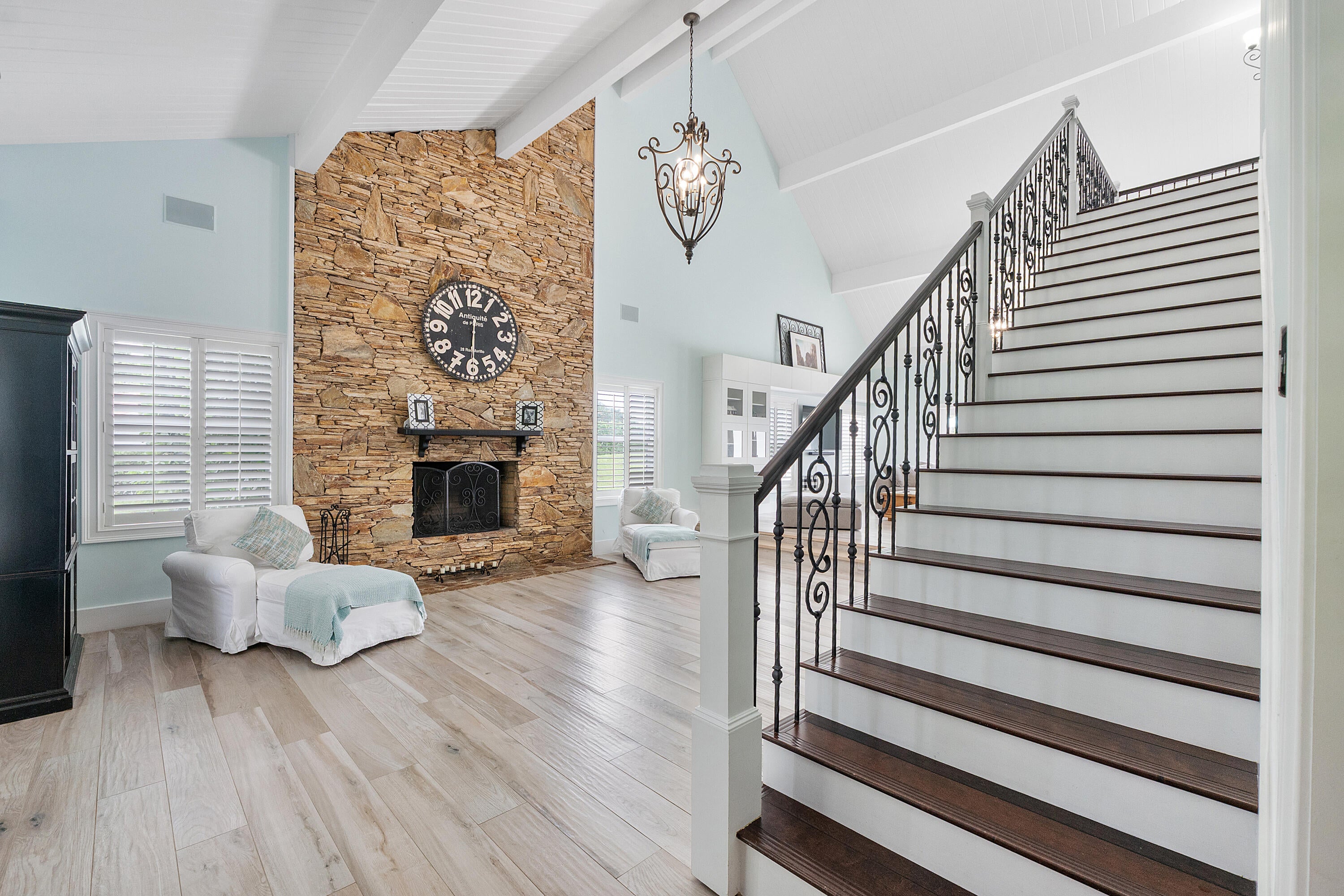 9620 NW 39TH Court