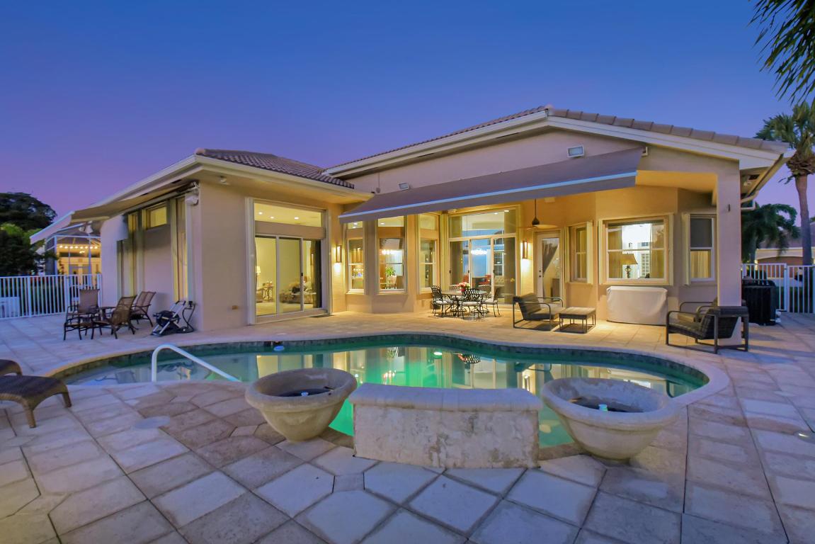 VALENCIA PALMS - Residential