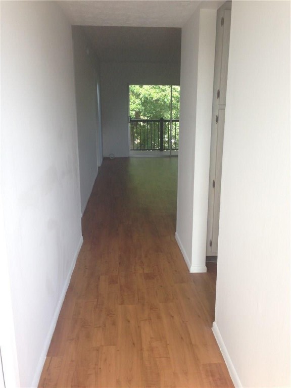 Crystal Lake 2nd Sec 59-5 - Residential Lease