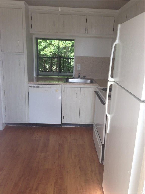 Crystal Lake 2nd Sec 59-5 - Residential Lease