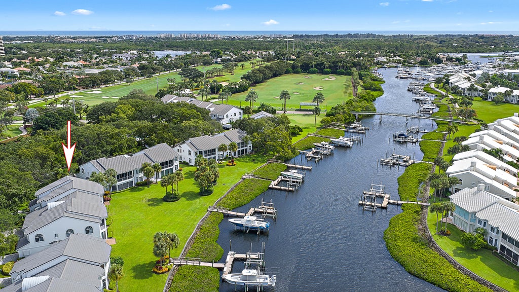 Photo of 360 SPYGLASS Way #360, Jupiter, FL 33477 (MLS # B26089112)
