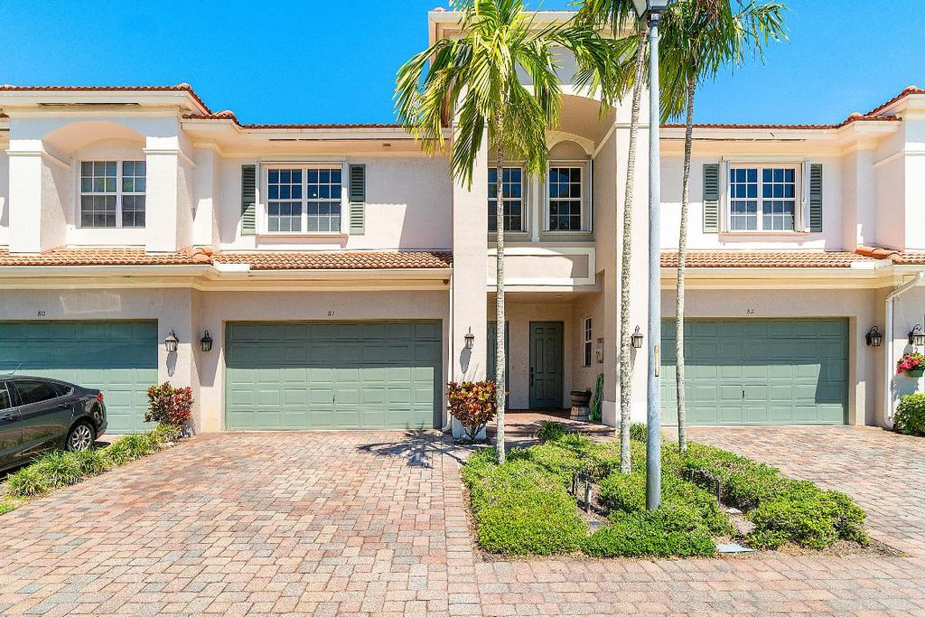 Photo of 81 Nottingham Place, Boynton Beach, FL 33426 (MLS # R11093287)