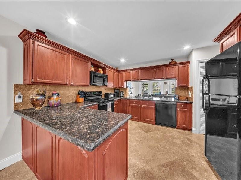 Townehomes Of Deer Creek - Residential