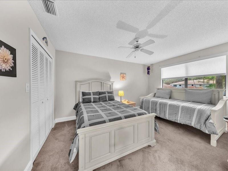 Townehomes Of Deer Creek - Residential