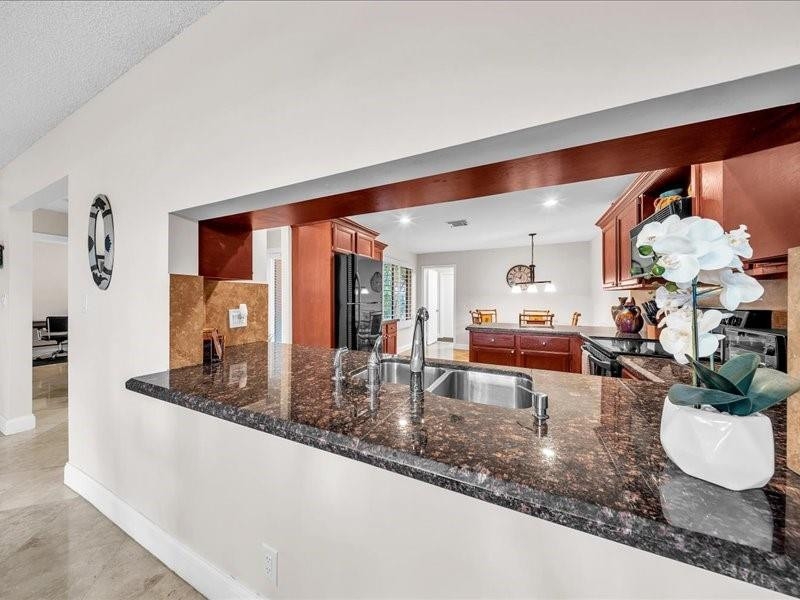 Townehomes Of Deer Creek - Residential