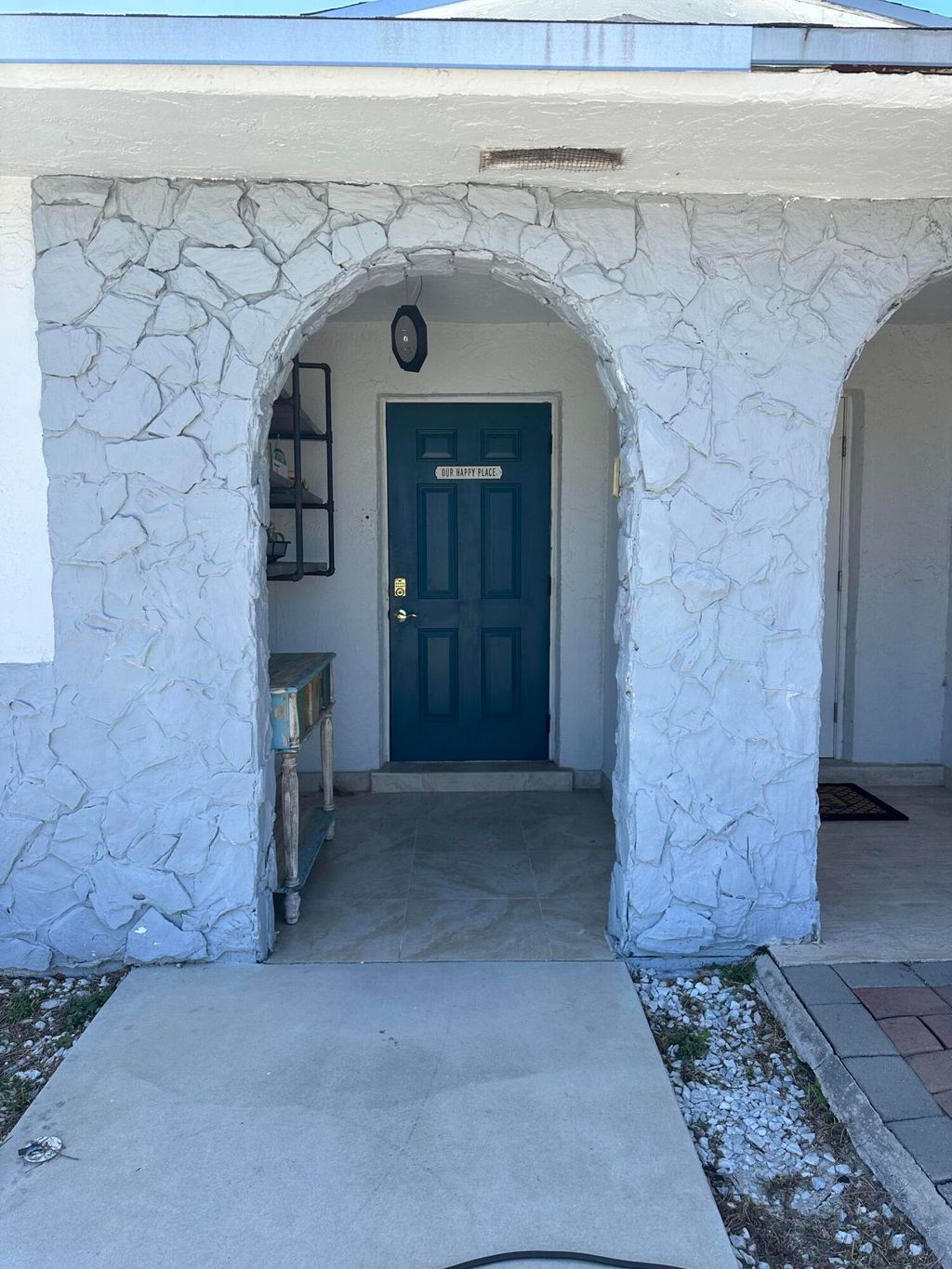 Photo of 5605 SW 24th Avenue, Fort Lauderdale, FL 33312 (MLS # B26012273)