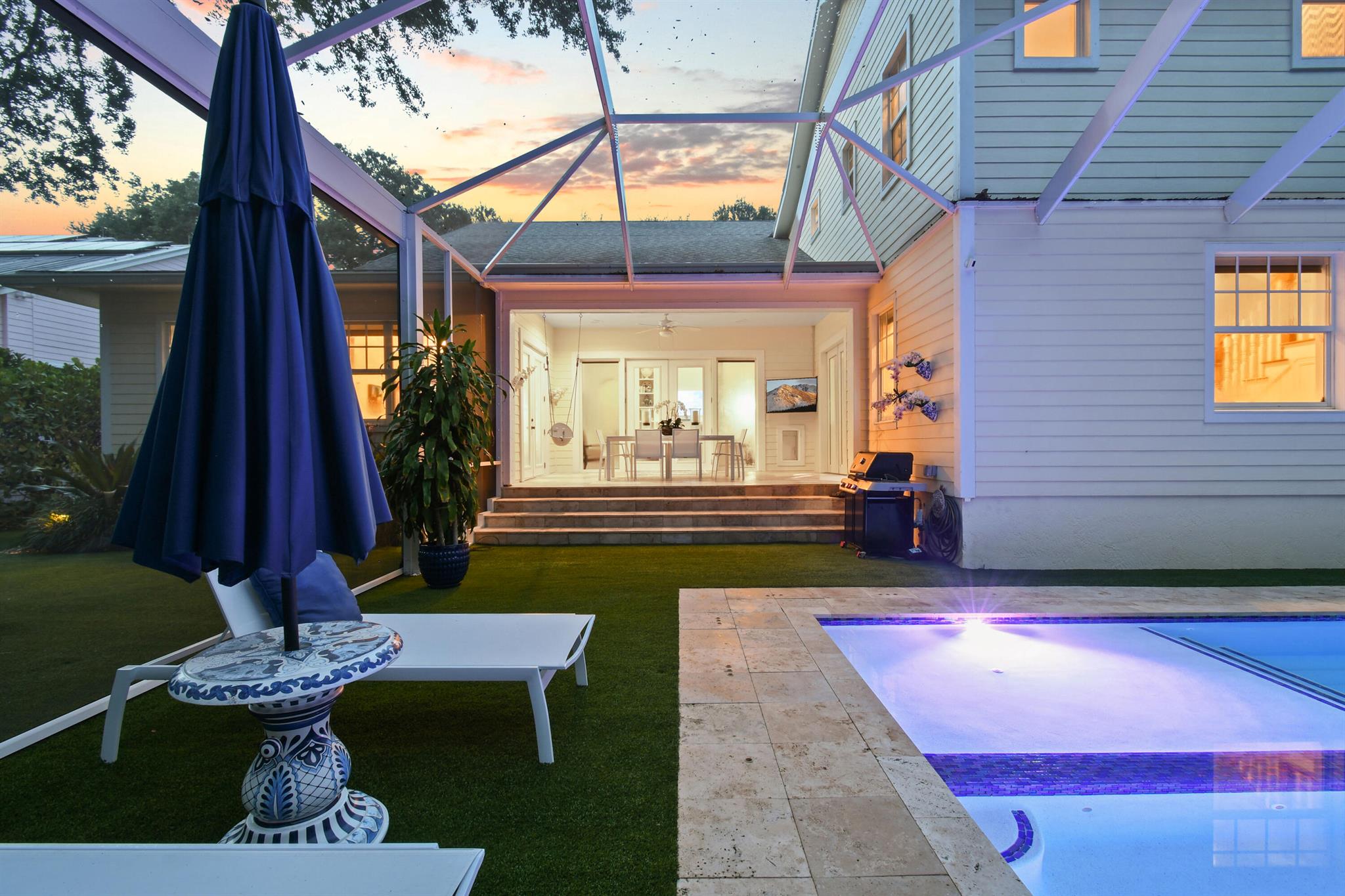 NATURES HIDEAWAY - Residential