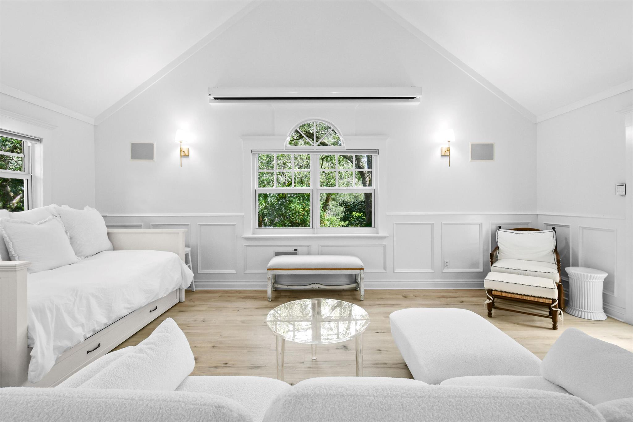 NATURES HIDEAWAY - Residential