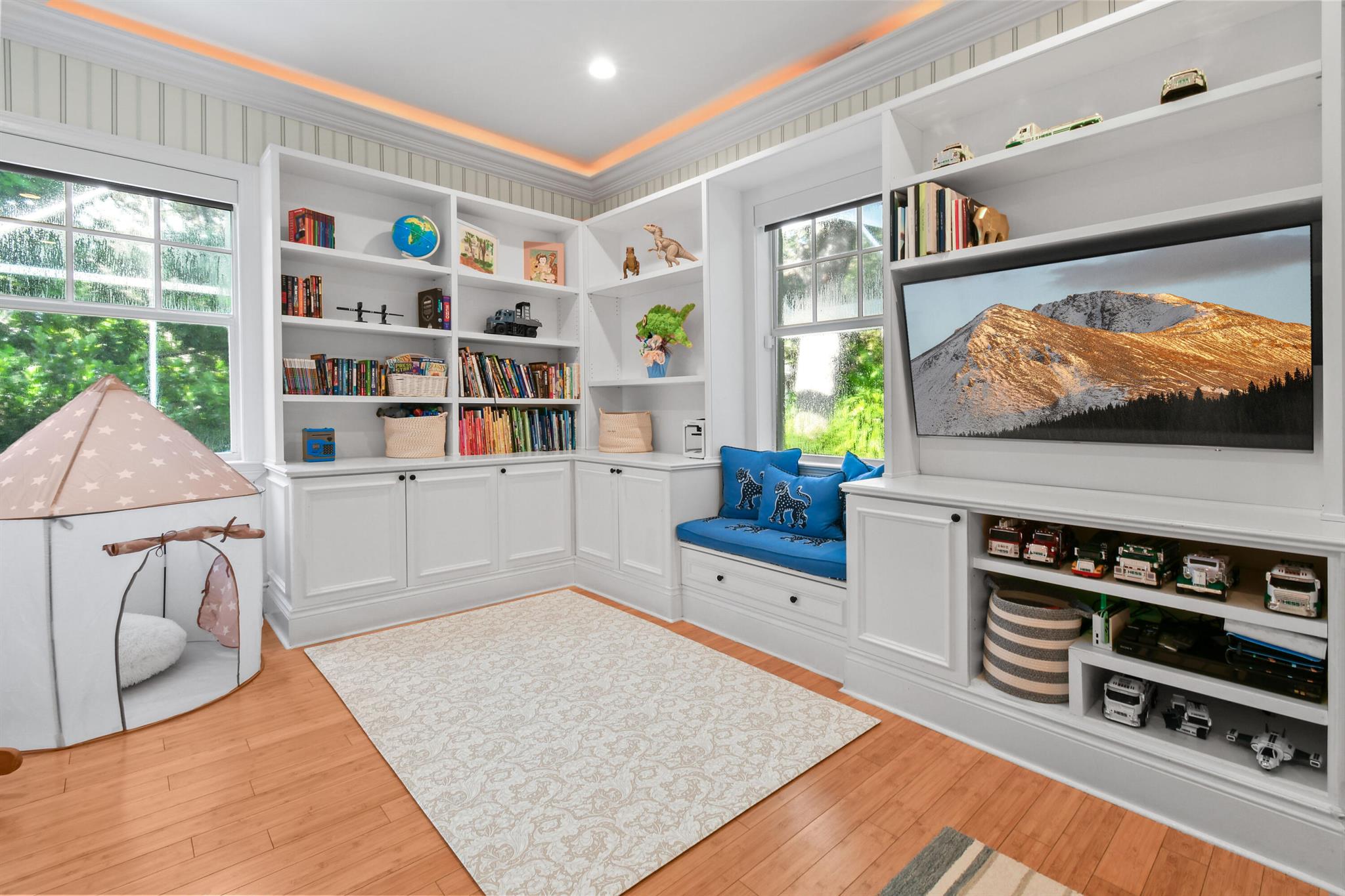 NATURES HIDEAWAY - Residential