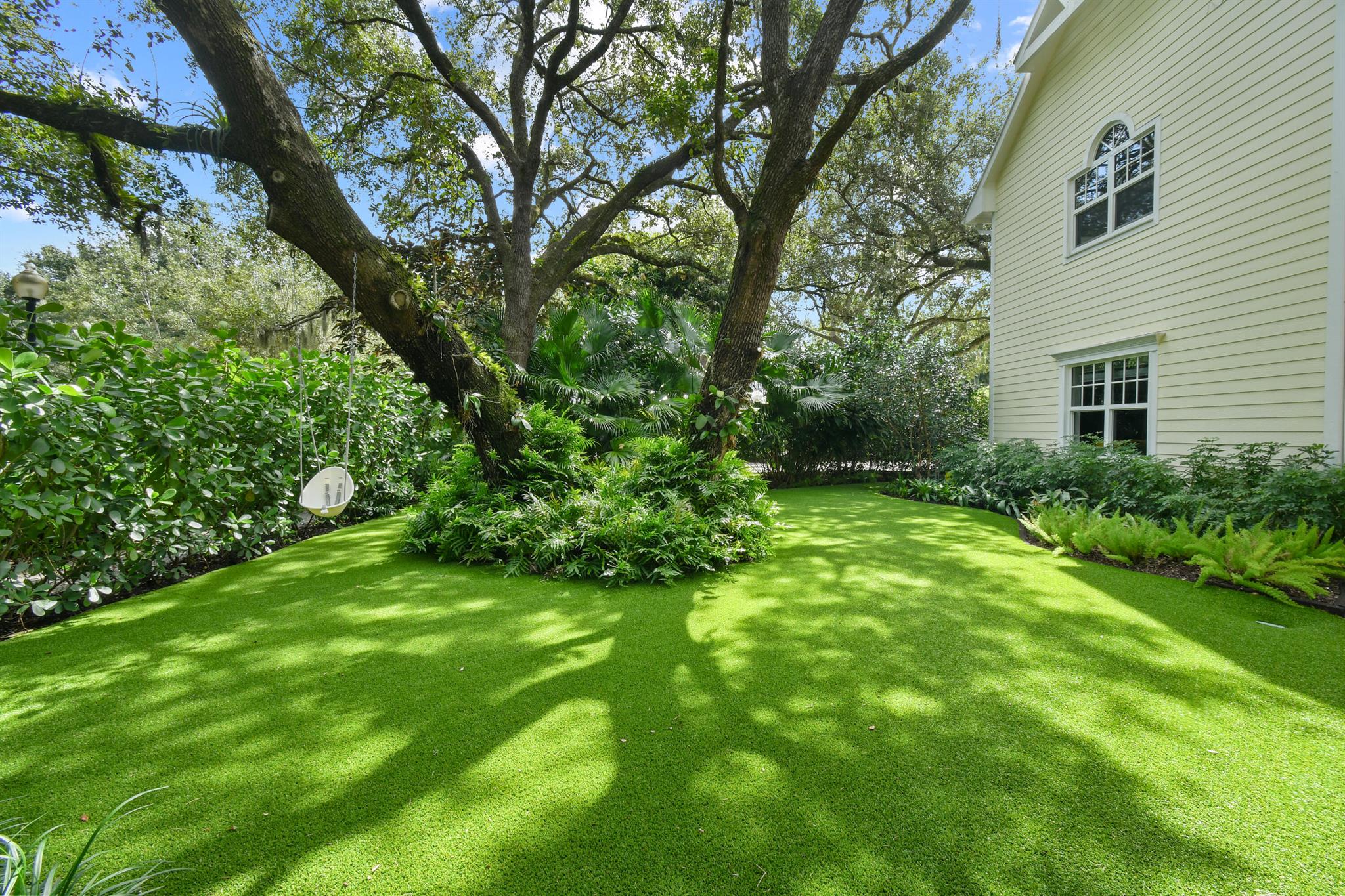 NATURES HIDEAWAY - Residential