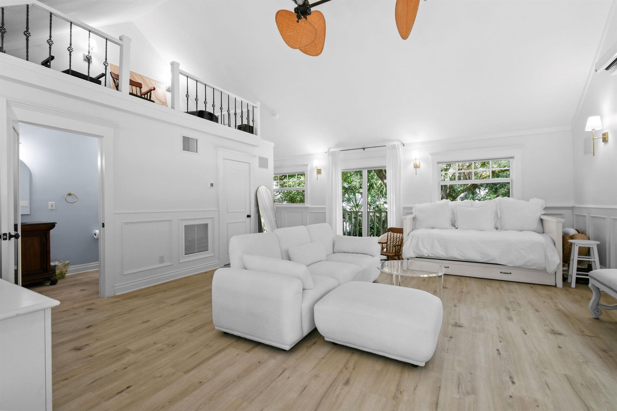 NATURES HIDEAWAY - Residential