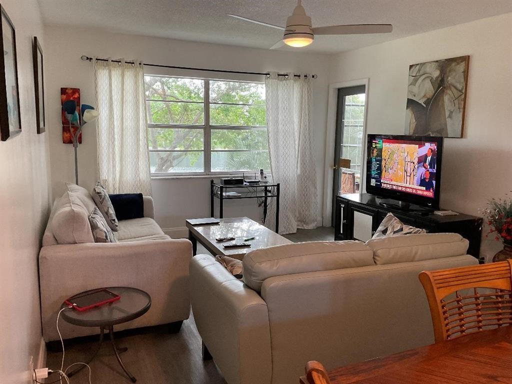5003 NW 35th St 505
