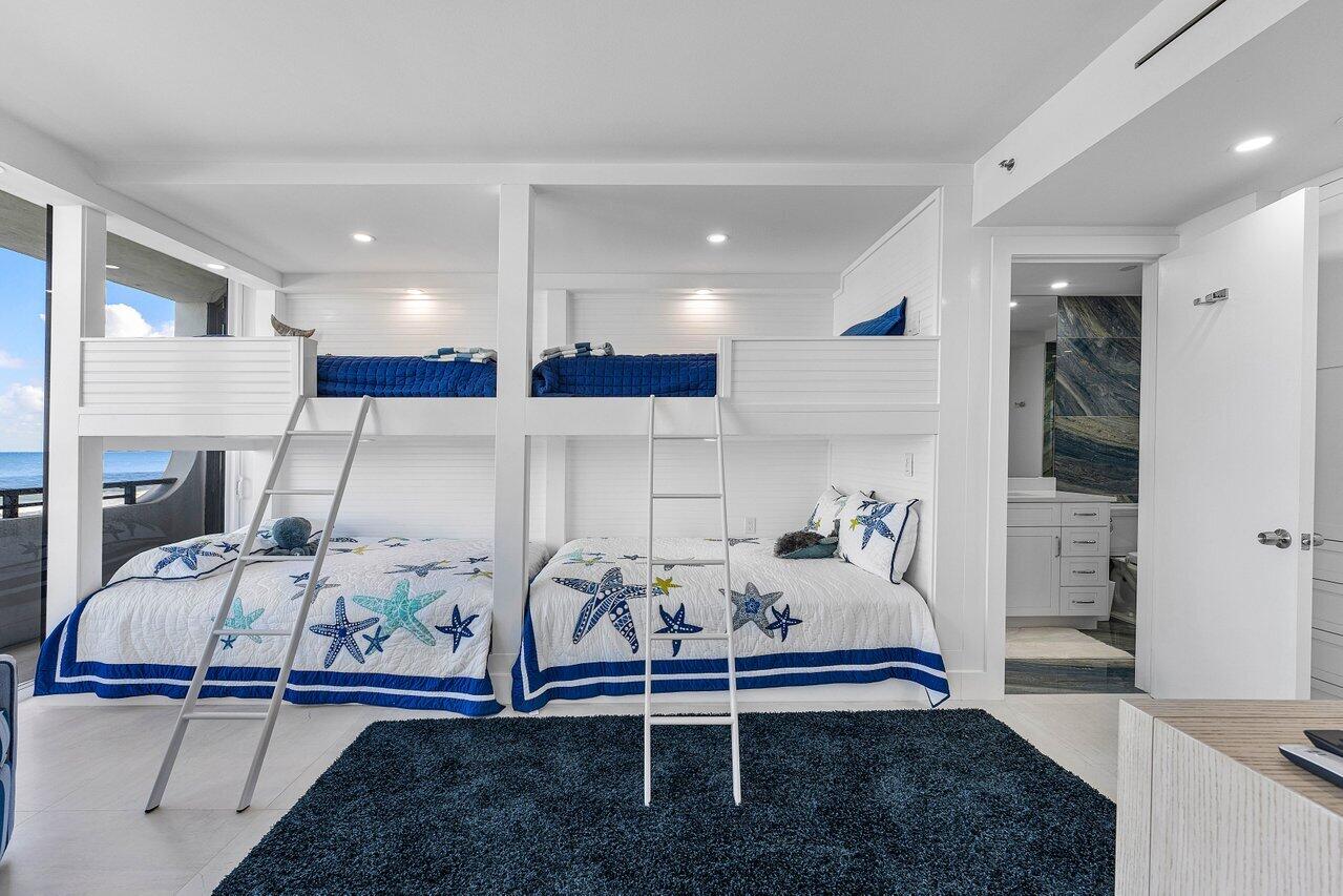 PALM BEACH HAMPTON CONDO - Residential