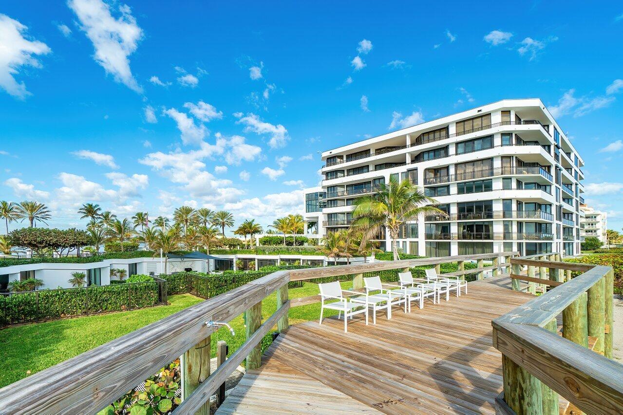 PALM BEACH HAMPTON CONDO - Residential