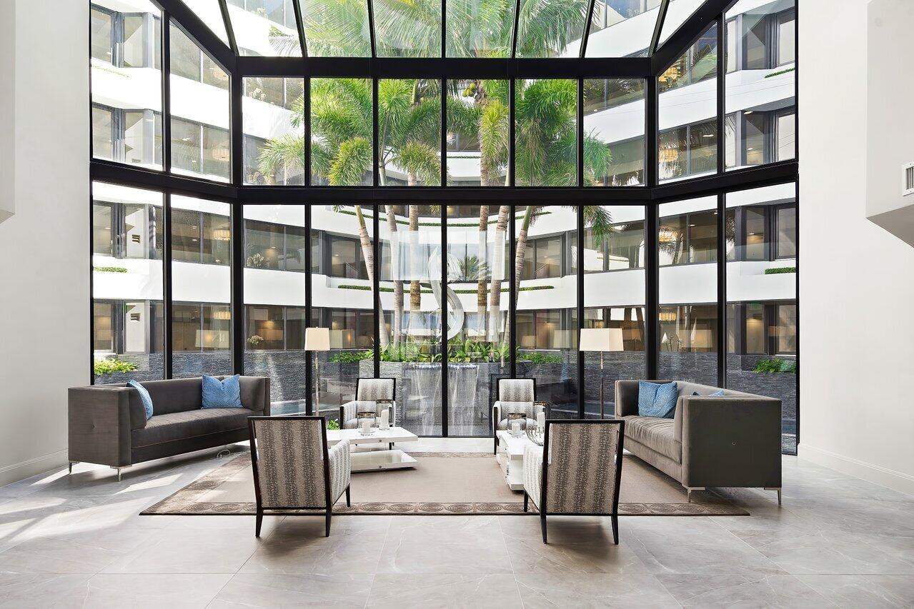 PALM BEACH HAMPTON CONDO - Residential