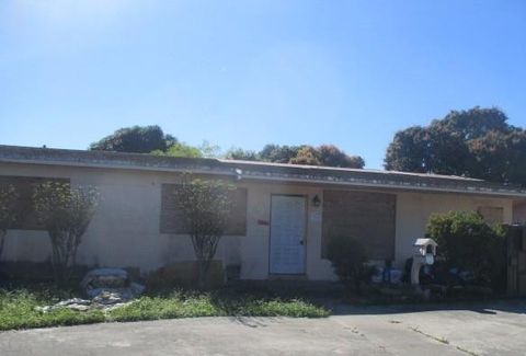 380 E 65th Street Hialeah FL 33013