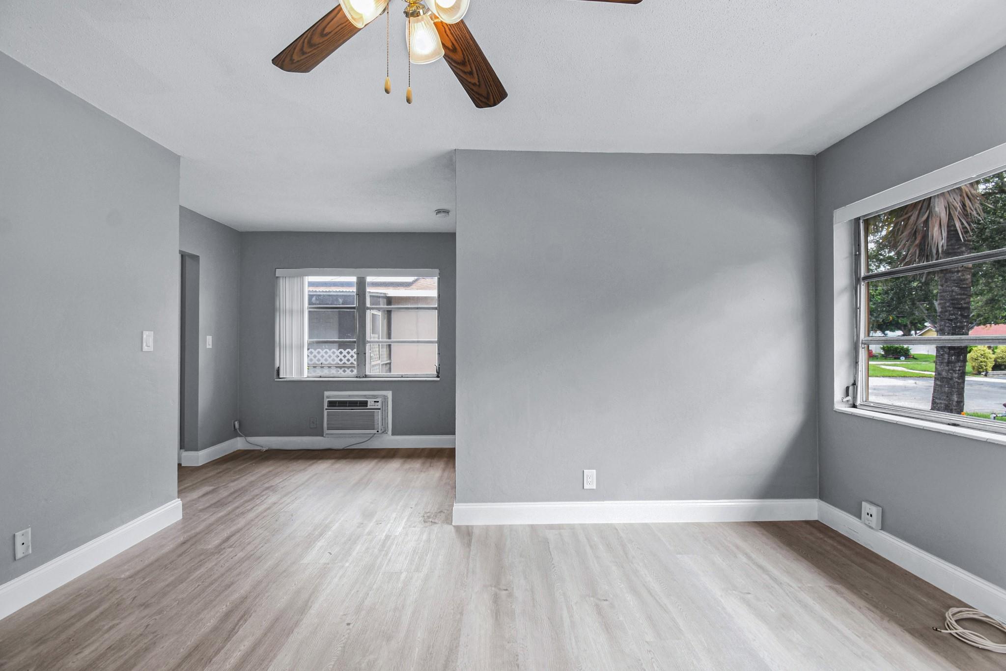 CORAL KEY VILLAS 5TH SEC - Residential Lease