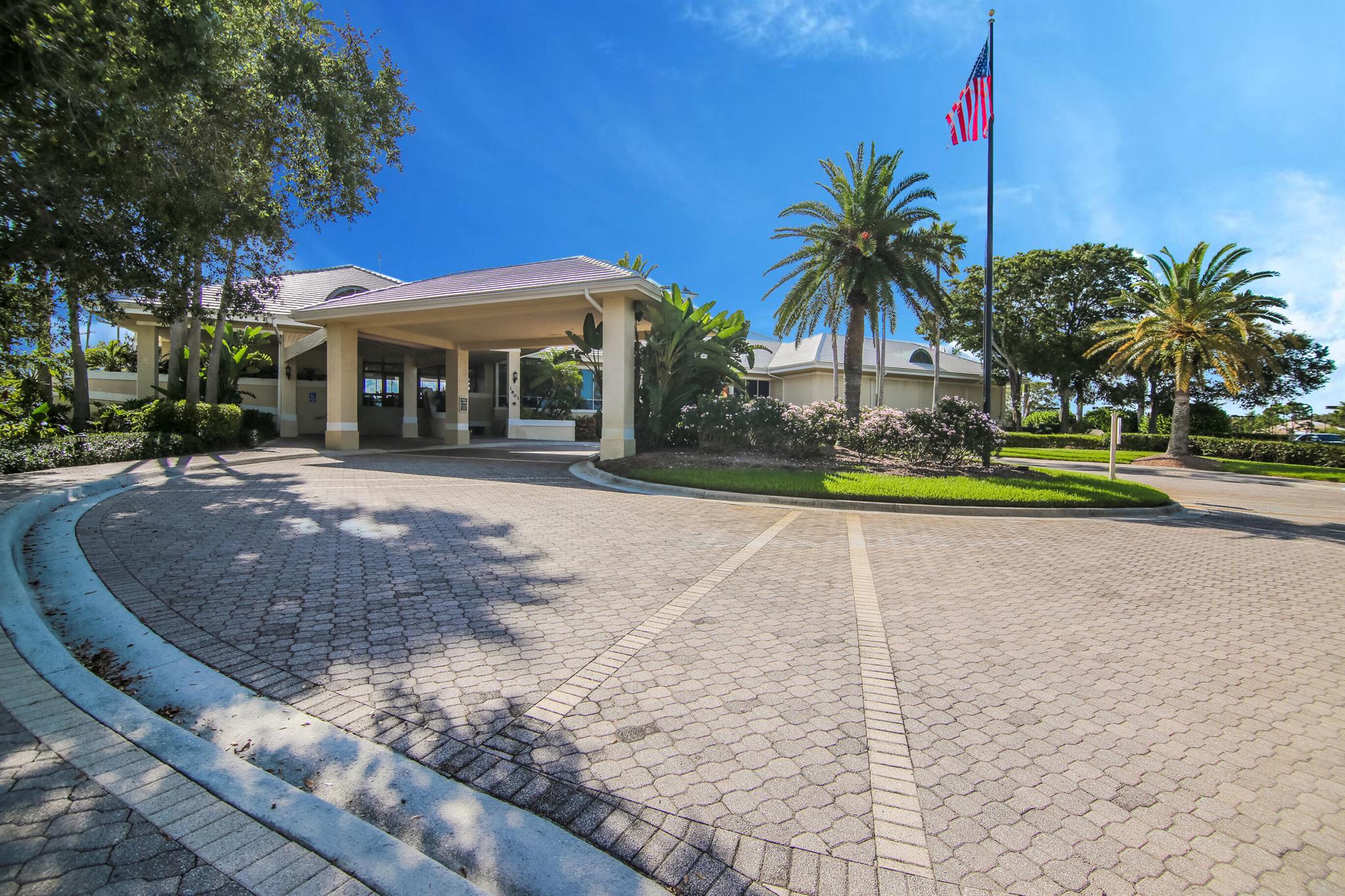 Monarch Country Club - Residential