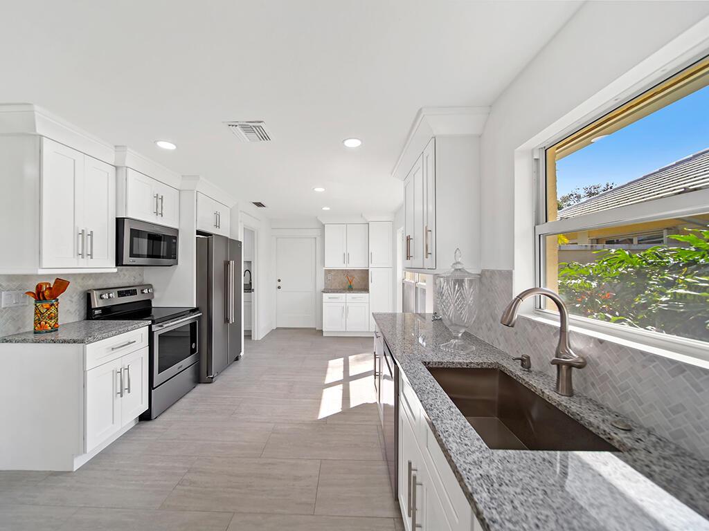 Monarch Country Club - Residential