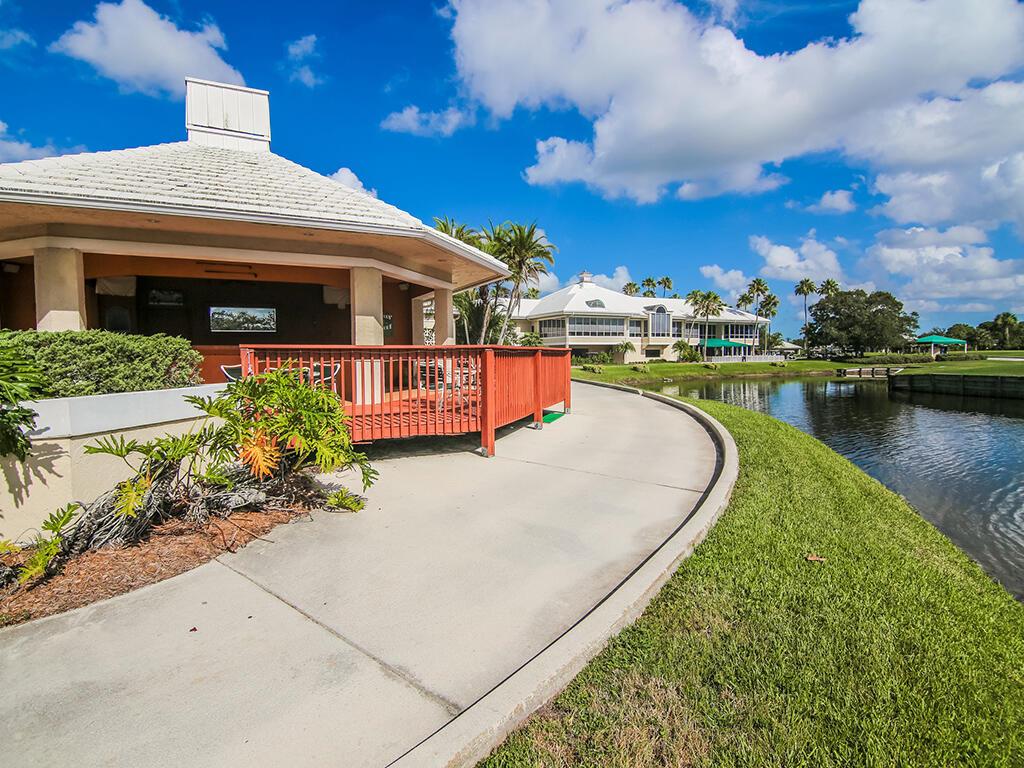 Monarch Country Club - Residential