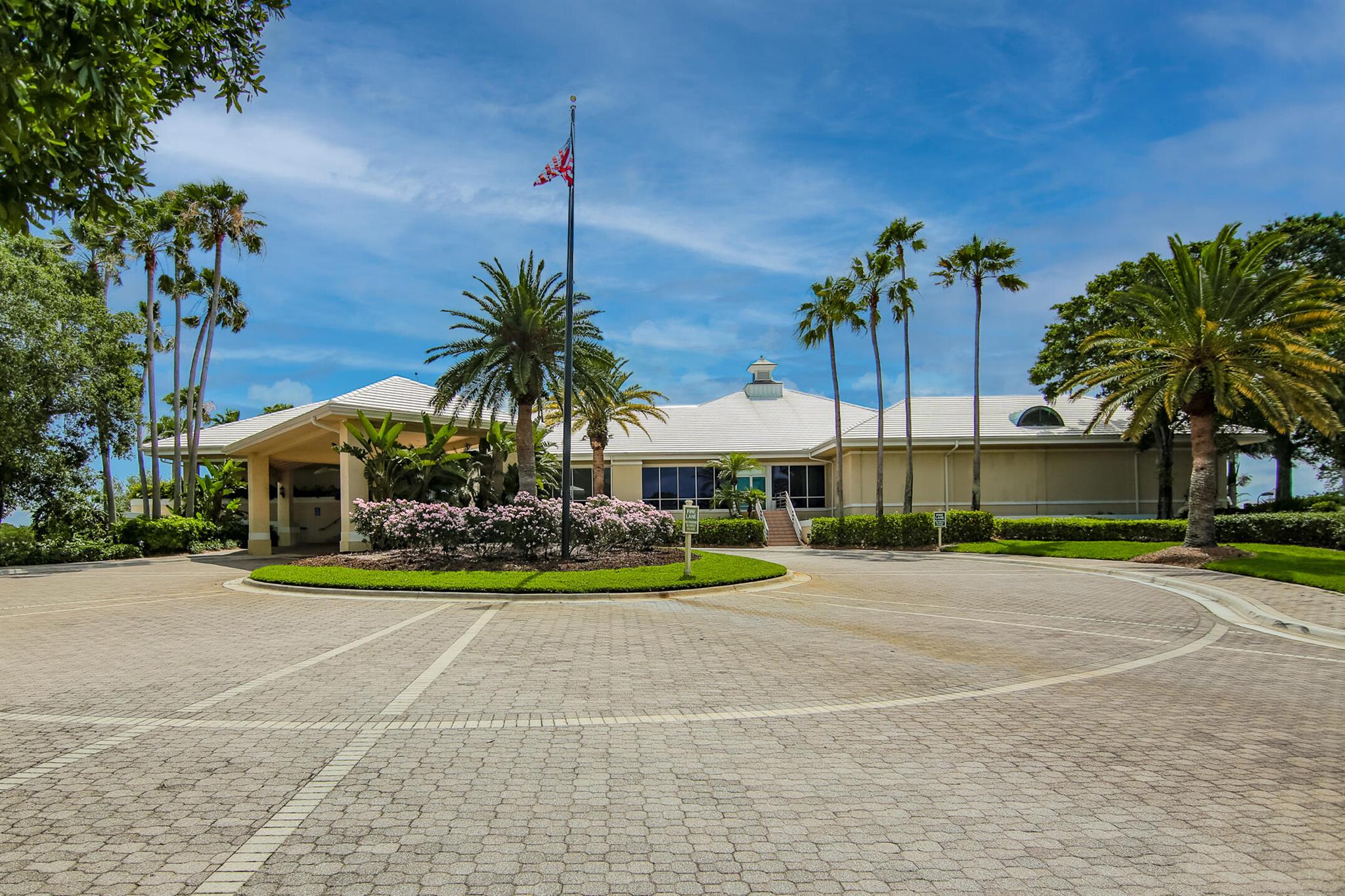 Monarch Country Club - Residential