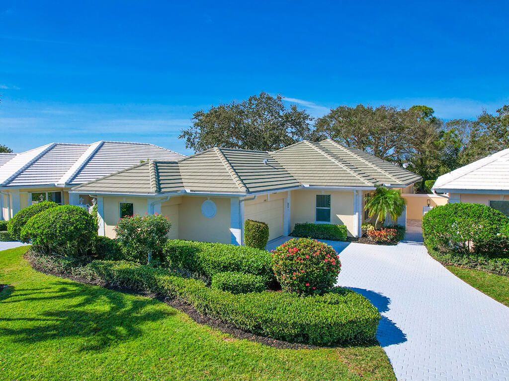 Photo of 2480 SW Brookwood Lane, Palm City, FL 34990 (MLS # R10953340)