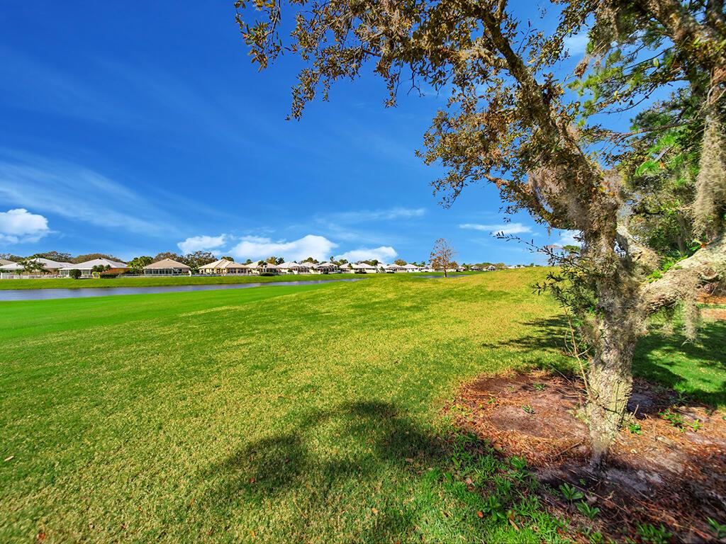 Monarch Country Club - Residential