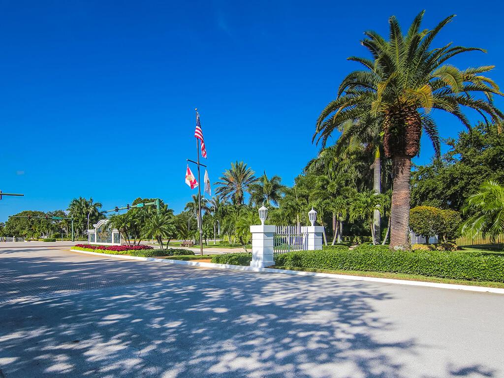 Monarch Country Club - Residential