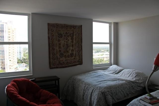 BERKLEY SOUTH CONDO - Residential Lease