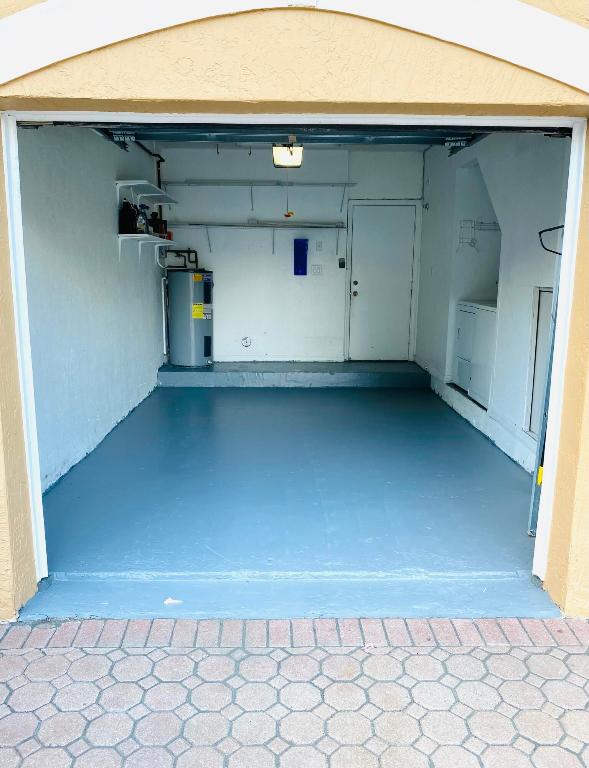 PEMBROKE FALLS PHASE 3 - Residential Lease