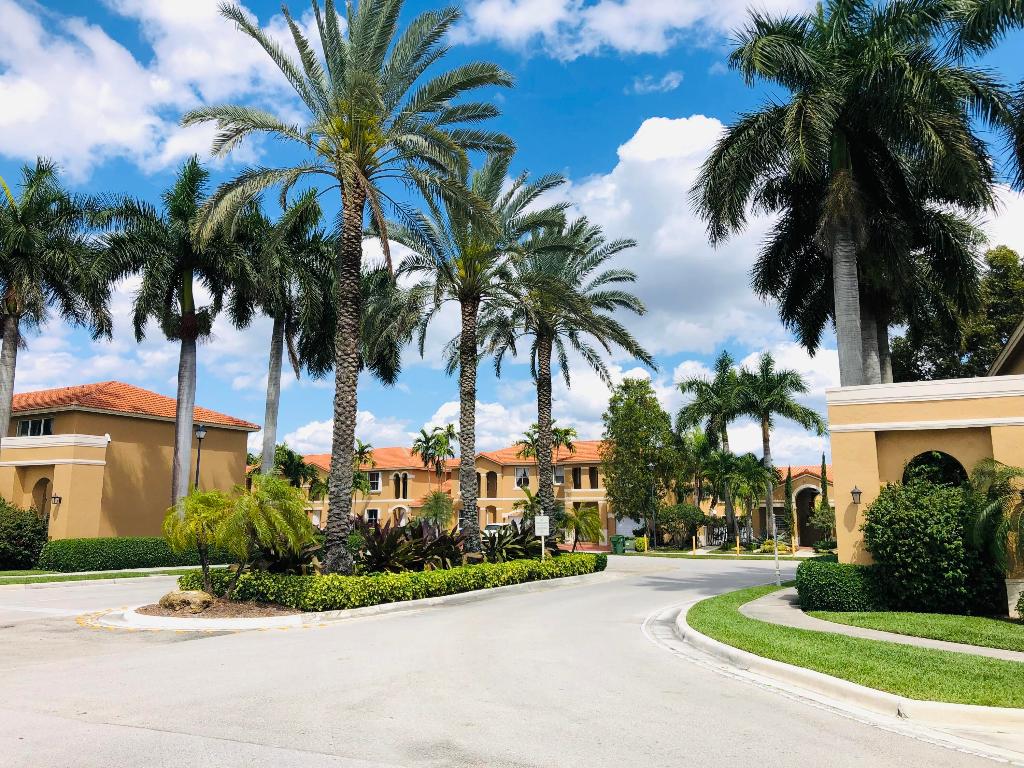 PEMBROKE FALLS PHASE 3 - Residential Lease