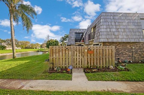 Featured picture for the property R10698275