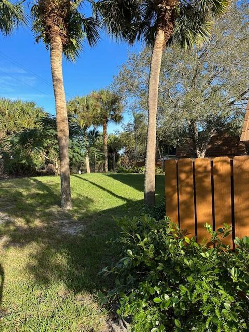 Photo of 3014 30th Court, Jupiter, FL 33477 (MLS # R10941358)