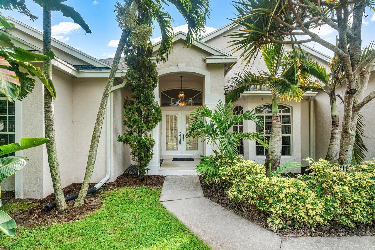 15192 69th Trail N