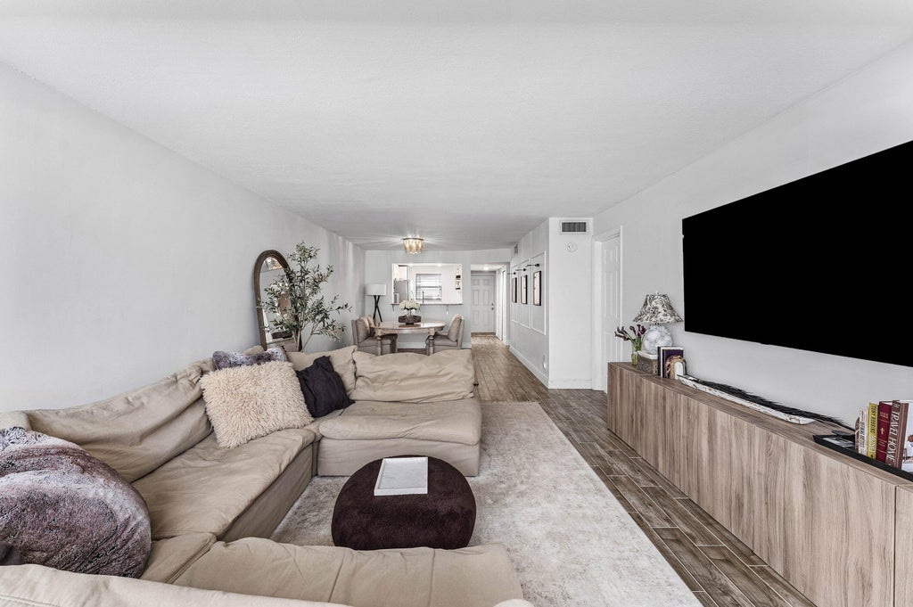 Photo of 2960 SW 22nd Avenue #8030, Delray Beach, FL 33445 (MLS # B26081878)