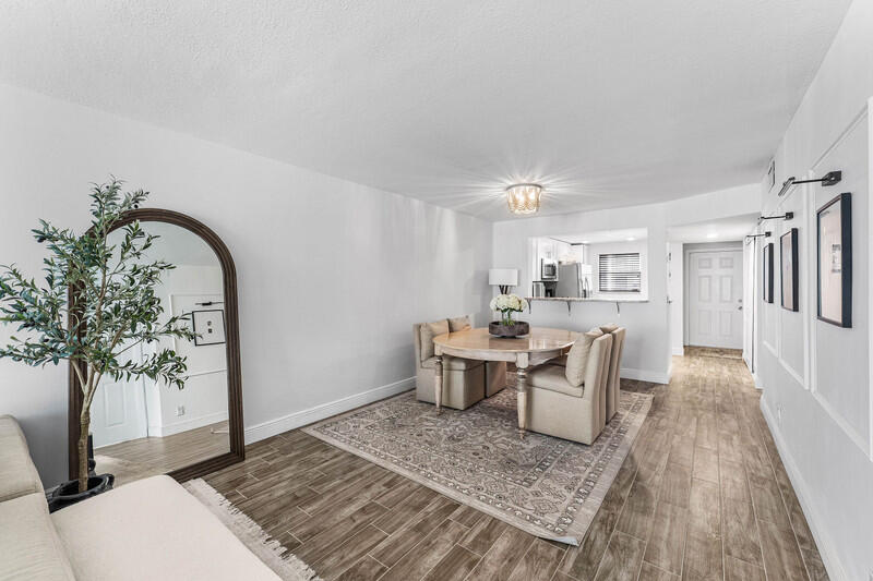 View photos, virtual tours, details... 2960 SW 22nd Avenue 8030