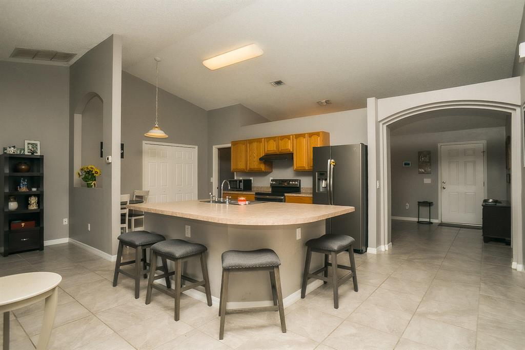 PORT ST LUCIE SECTION 33 - Residential Lease