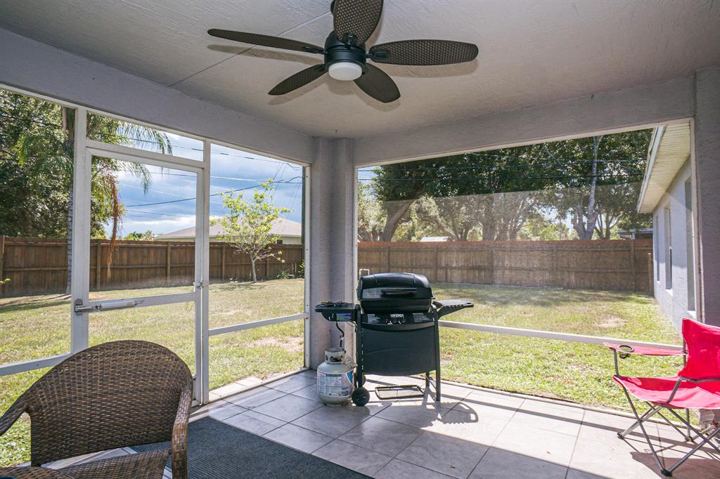 PORT ST LUCIE SECTION 33 - Residential Lease