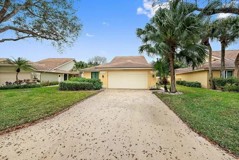 125 Beach Summit Ct, Jupiter, FL MLS: F10496845