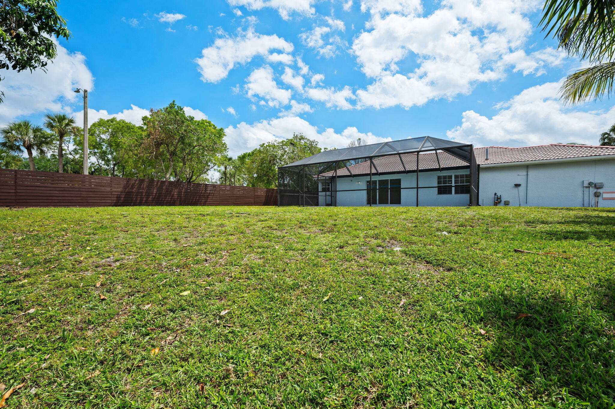 SAWGRASS PLANTATION - Residential