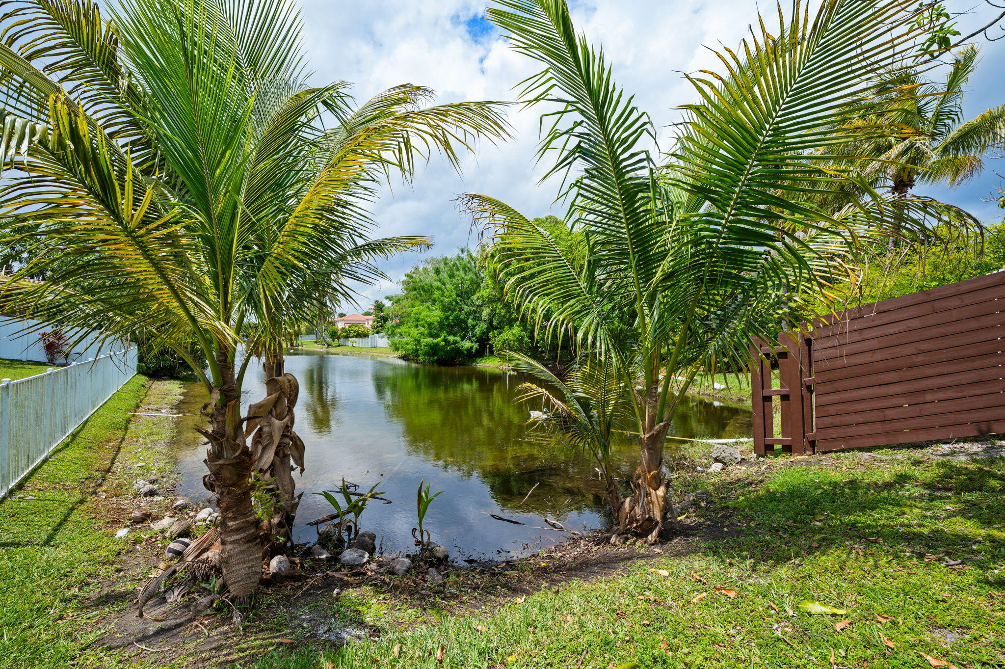 SAWGRASS PLANTATION - Residential