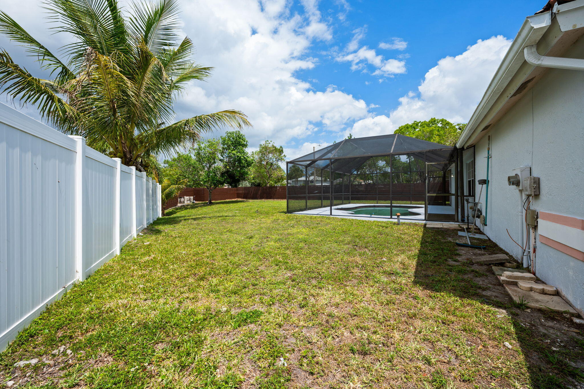 SAWGRASS PLANTATION - Residential
