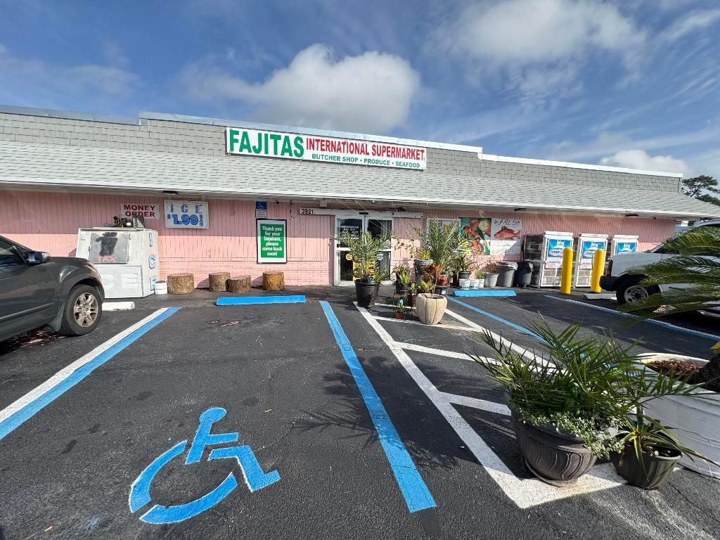 Photo of Lake Worth, FL 33461 (MLS # R11155505)