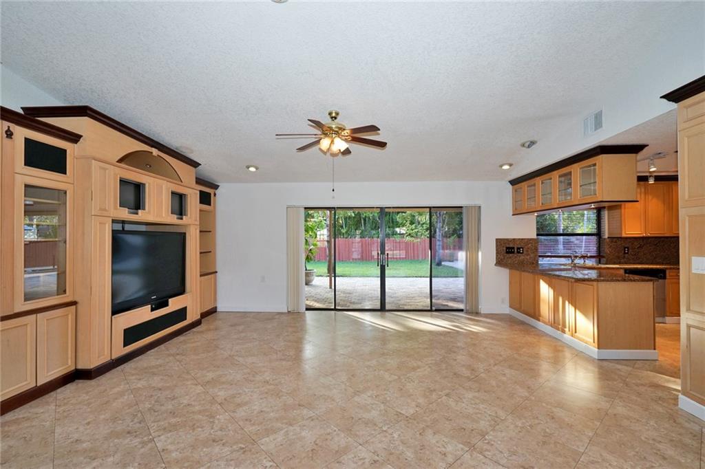 Cypress Glen 104-26 B - Residential