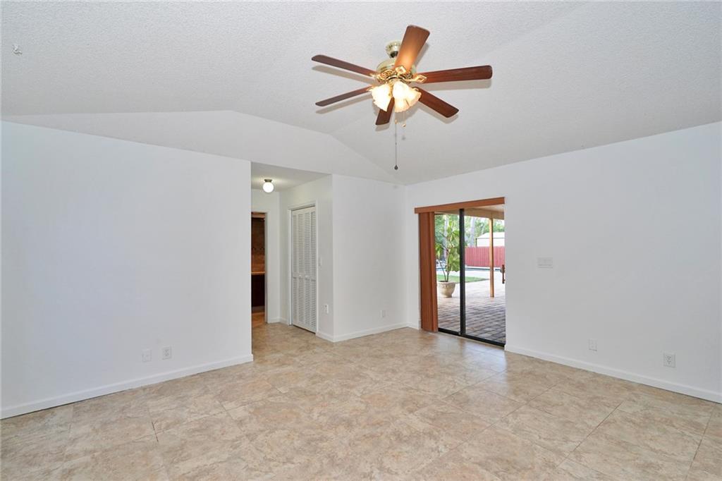 Cypress Glen 104-26 B - Residential