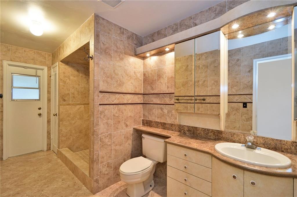 Cypress Glen 104-26 B - Residential