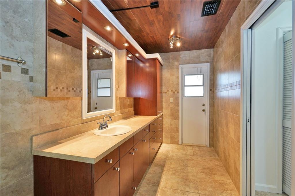 Cypress Glen 104-26 B - Residential