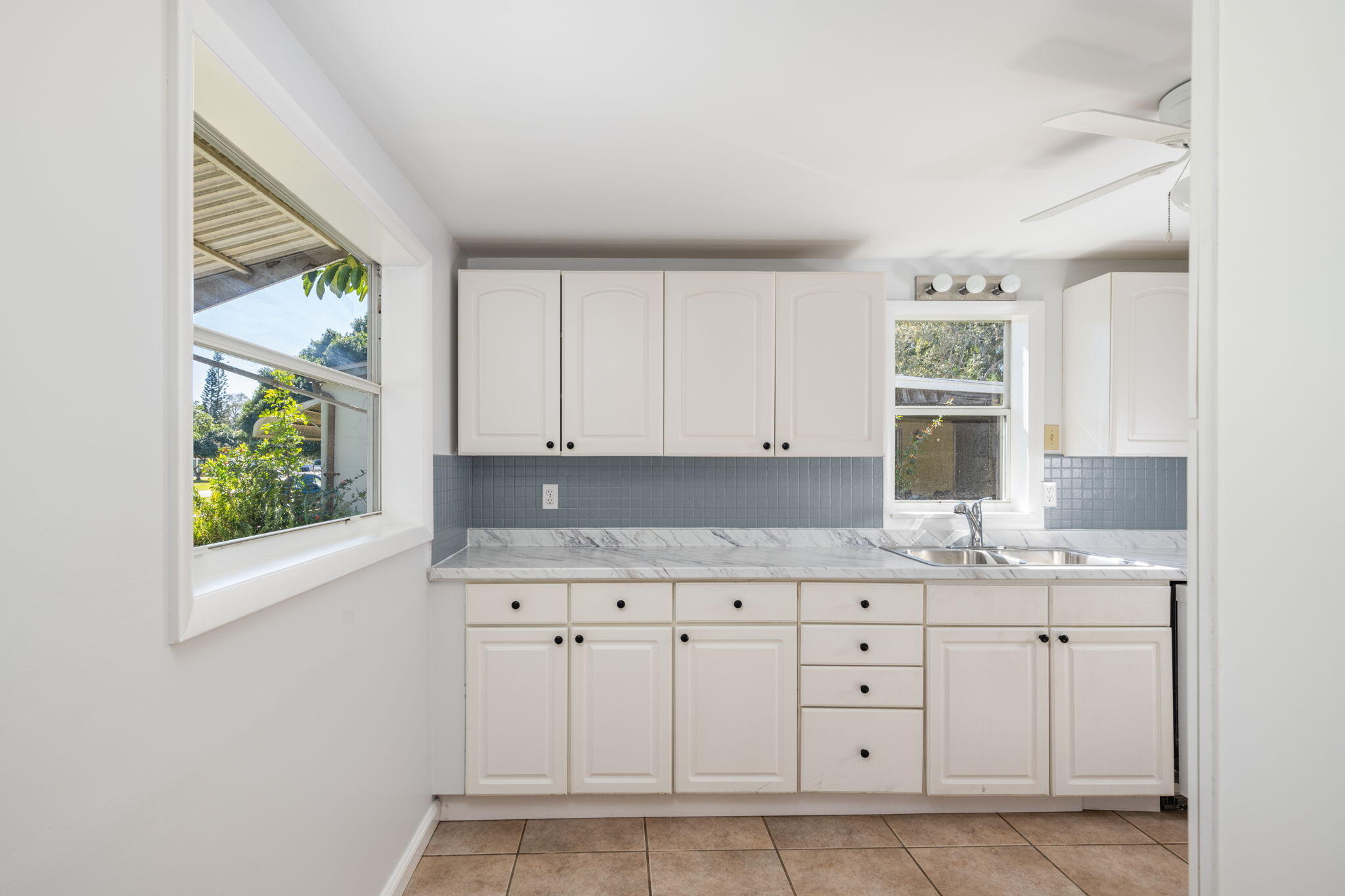 ROCKRIDGE SUB UNIT 2 REPLAT - Residential