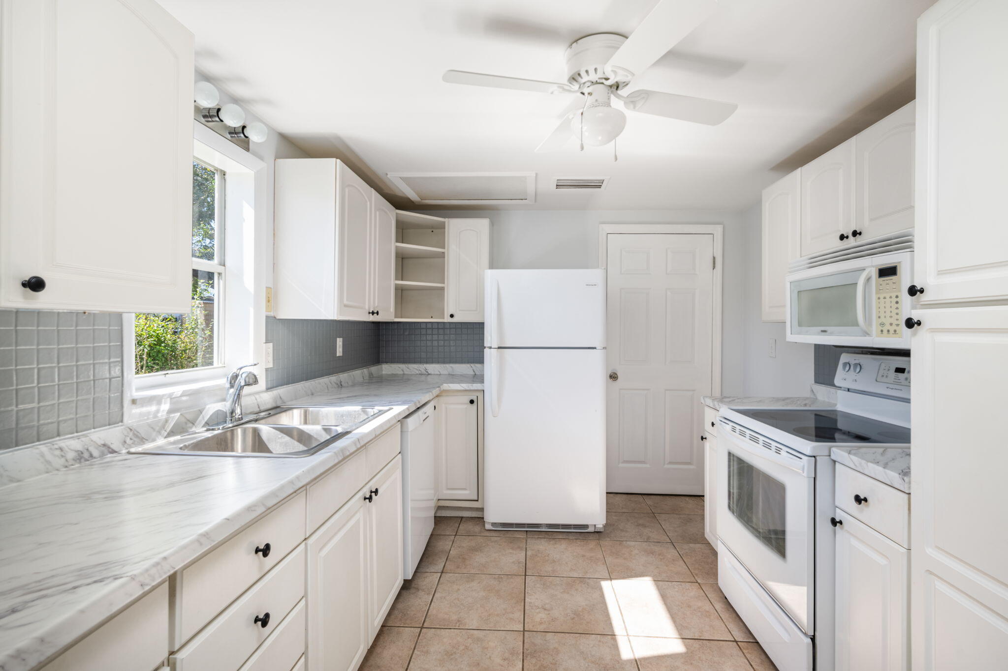 ROCKRIDGE SUB UNIT 2 REPLAT - Residential