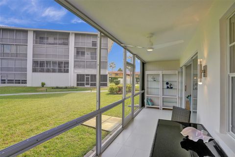 Condominium in Deerfield Beach FL 101 19th Ave Ave 44.jpg